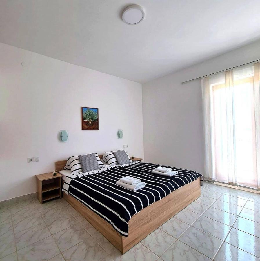 Apartments Ana Медулин Екстериор снимка