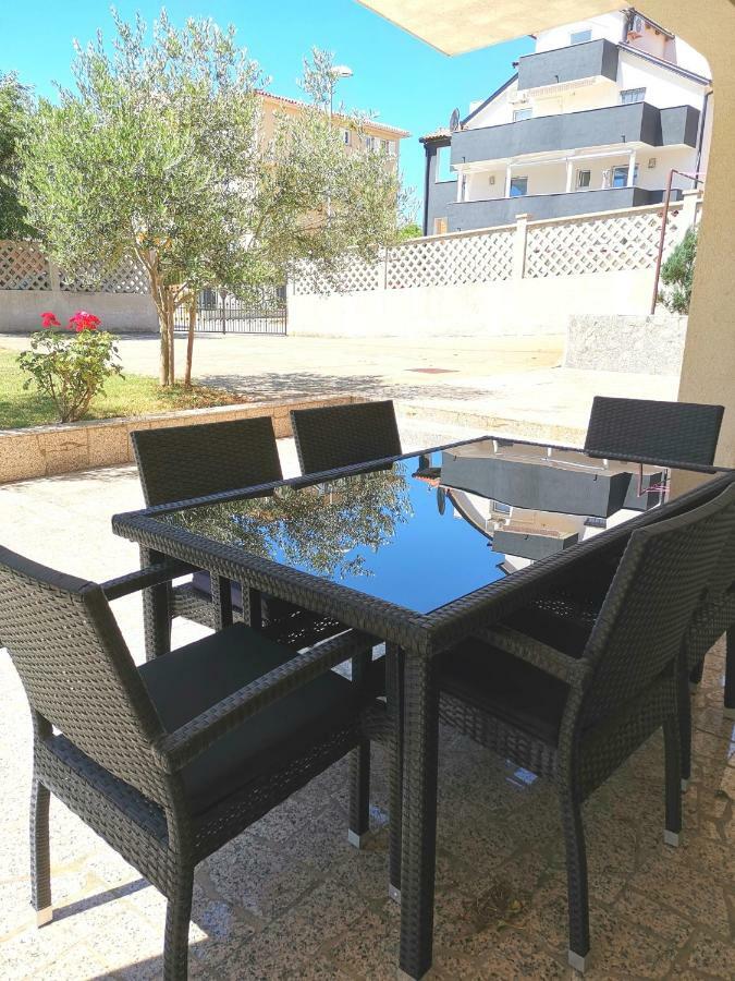Apartments Ana Медулин Екстериор снимка
